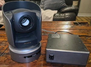 Sony BRU-H700 Multiplex Unit And BRC-H700 HD 3CCD Color Video Camera,READ - Picture 1 of 12