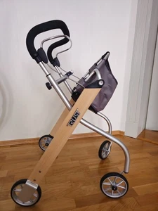 Rollator faltbar leicht innen Marke Rust neu - Bild 1 von 3