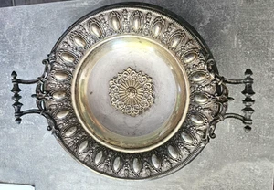 Dekorative Metallschale mit Henkel ,alt.. 25cm Duchmesser - Bild 1 von 3