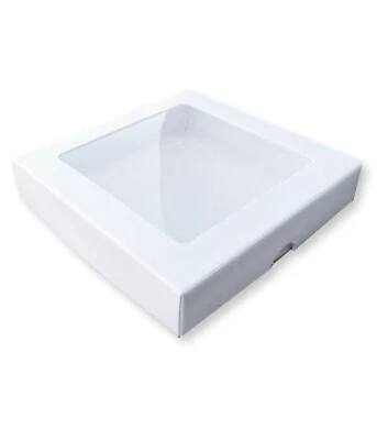 1 WHITE 5 x 5 X 1 INCH GIFT BOX WITH WINDOW LID, GREETING CARDS, BOOKS,JEWELLERY - Image 1 of 3