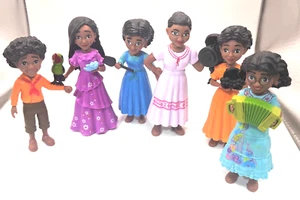 Figura de Acción Set Regalo Familia Encanto Ultimate Madrigal - 16 Piezas Nuevo - Imagen 1 de 4