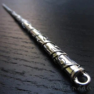Colgante de varita Hermione - Hallazgos de Harry Potter al por mayor C7409 - 1, 2 o 5 piezas - Imagen 1 de 4