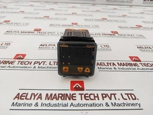SELEC TC544A Digital Temperature Controller 50/60hz, 6va Max - Picture 1 of 8