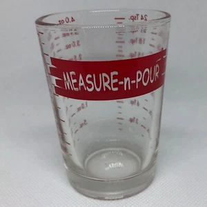 Taza medidora de vidrio Measure-N-Pour - 4 oz/120 ml - Perfecto para pequeñas recetas - Imagen 1 de 7