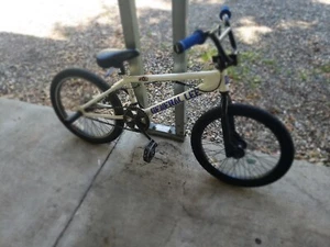 Dk General Lee BMX Bike. White And Blue Edition. - Picture 1 of 8
