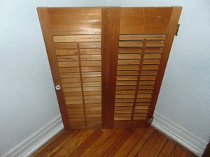 Vintage Wooden Interior Louver Window Shutter 18" Wide x 24" Tall Natural Finish - Picture 1 of 6