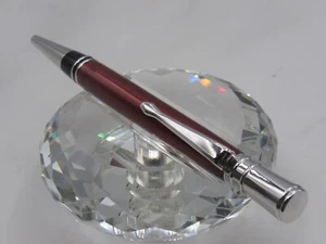 GORGEOUS HIGH QUALITY HANDMADE EXECUTIVE METALLIC RED RESIN DUOFOLD BP PEN - Picture 1 of 4