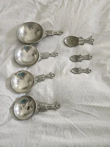 🐟✨ Crosby & Taylor Pewter Fish Measuring Cups & Spoons Set – Coastal Charm! 🌊 - Picture 1 of 17
