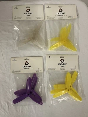 Lote de 4 hélices de 3 hojas DALPROP CYCLONE T5045C púrpura amarillo claro Foto 1 de 4