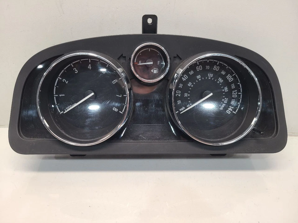 Chevrolet Captiva Sport 2012 (2,4 L/AT/FWD) velocímetro clúster 140 k ver descripción Foto 1 de 4