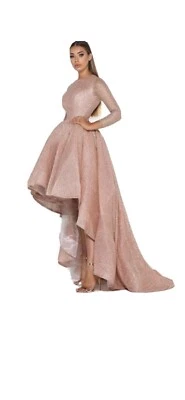 Vestido personalizado para casa de muñecas Foto 1 de 4