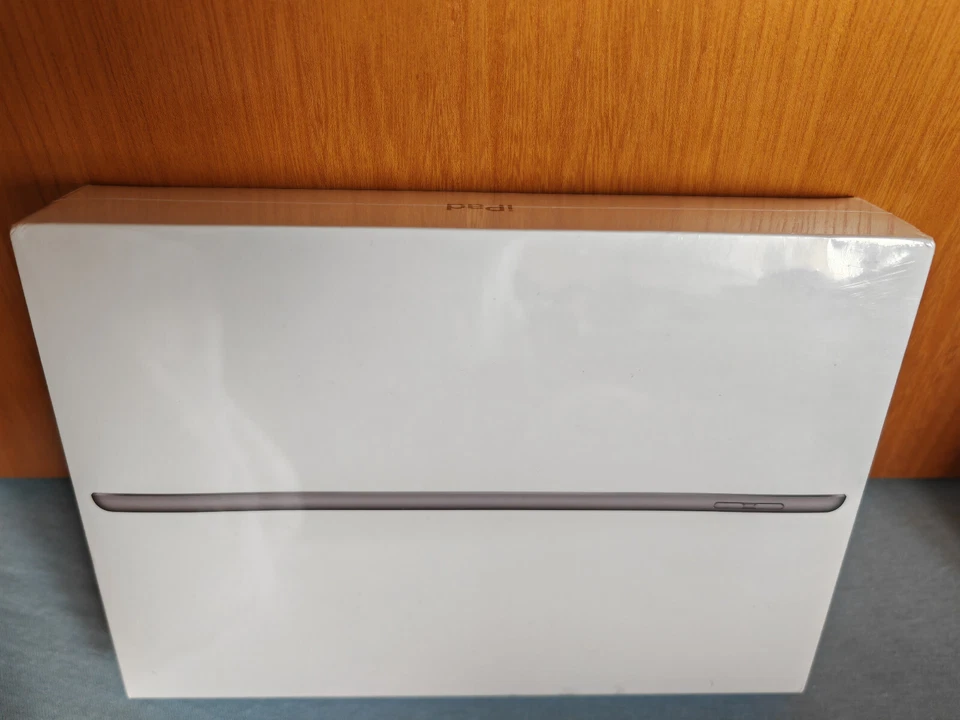 Apple 10,9" iPad 7. Generation - 32 GB - Wi-Fi - brandneu in OVP - Bild 1 von 1