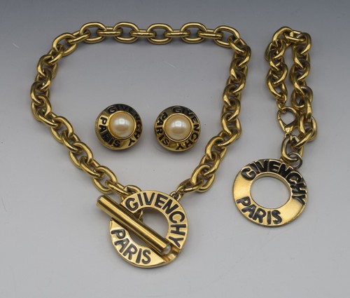 GIVENCHY VINTAGE NERO LOGO PASSERELLA BRACCIALE ORECCHINI TOGGLE COLLANA SET PARURE
