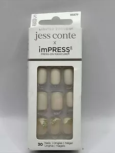 Kiss Nails Impress Claves Cortas Press On Jess Conte Crema Mate Hoja Verde 85879 - Imagen 1 de 1