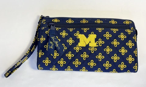 Vera Bradley University Of Michigan Wristlet Wallet Blue Gold Go Blue Big House Cover
