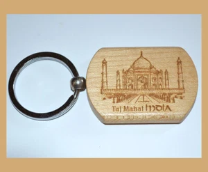 Juego de dos (2) llavero Taj Mahal grabado en madera de teca recuerdo de la India - Imagen 1 de 5