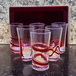 Pier 1 Schnapsglas Set Red Swirline Neu im Karton 6 Gläser plus Tablett Barware - Bild 1 von 15