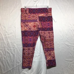 Terra & Sky  NEW Woman's PLUS Capri legging's size 1X~purple/peach/pink floral - Picture 1 of 13
