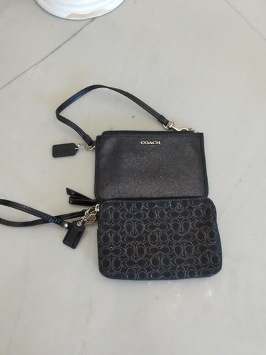 2 Portafoglio da polso Coach da donna nero con scintille