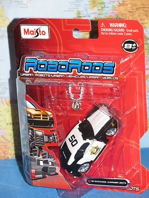 MAISTO ROBO RODS 2006 DODGE CHARGER SRT8 POLICE URBAN ROBOTS TRANSFORMER CARS  - Image 1 of 4