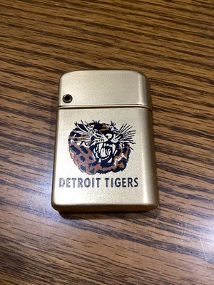 Vintage Storm Master Detroit Tigers Pocket Lighter - Image 1 of 4