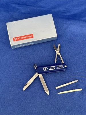 NAVAJA SUIZA VICTORINOX CLASSIC SD AZUL Rara De Colección Nueva En Caja Foto 1 de 4