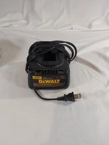 Dewalt DW9116 1-Hour Battery Charger 7.2 to 18V NiCad Tested! - Picture 1 of 3