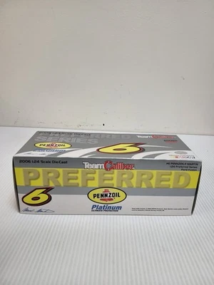 Mark Martin #6 Pennzoil 2006 Fusion 1:24 Team Caliber MM6-P2-06PZ NASCAR Foto 1 de 2