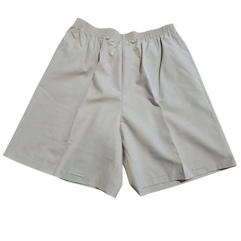 Pantalones cortos BonWorth caqui con cintura elástica y pliegues talla XL Foto 1 de 4