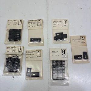 Lote de piezas a escala Ho Grandt Line Products. Puertas, ventanas y escaleras - Imagen 1 de 4