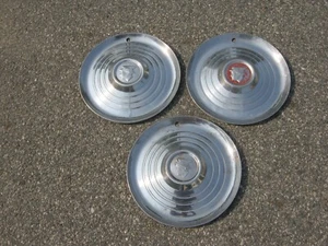 Genuine 1952 1953 Mercury 15 inch hubcaps wheel covers - Picture 1 of 24