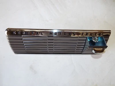 1947 1948 1949 1950 1951 1952 1953 GMC TRUCK DASH SPEAKER GRILLE & ASHTRAY - Image 1 of 4
