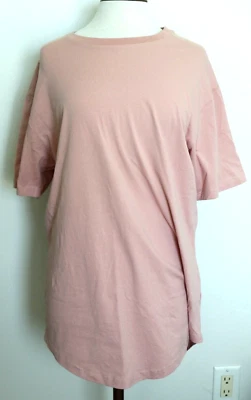 Camiseta masculina manga curta Urban Crew rosa gola redonda parte inferior arredondada tamanho XL nova! - Imagem 1 de 4