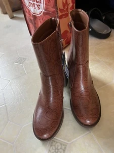 Neu mit Etikett - braune Stiefel mit Reptilmuster Größe 10 - Bild 1 von 5