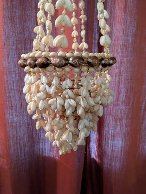 Lámpara de araña Medium Shell años 70 Foto 1 de 4