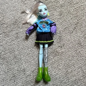 Muñeca Monster High Ghoul Spirit Frankie Stein G3 Mattel 2022 - Imagen 1 de 8