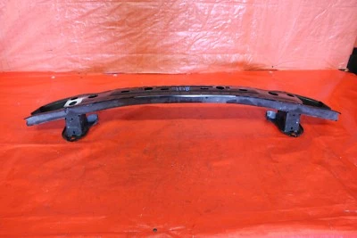 BMW M5 2013 sedán F10 4,4 L OEM parachoques delantero conjunto de barras de choque #1118 Foto 1 de 4