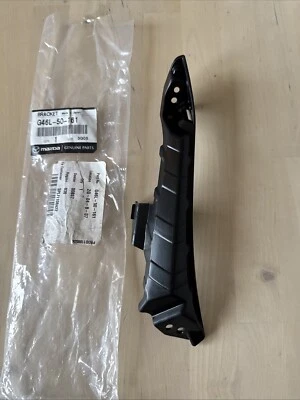 GENUINE MAZDA 6 2016-2018 GRILL BRACKET LEFT UPPER G46L50161 - Image 1 of 4