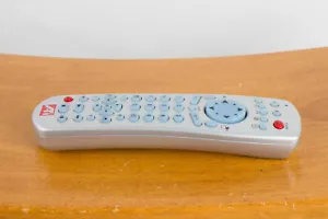 ATI Remote Wonder PC/MAC RF Remote Control 02D17 - Picture 1 of 2