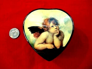 Herzförmige "Raphael Engel" kleine süße Schmuckschatulle mit Deckel in Decoupage 2,5" - Bild 1 von 8