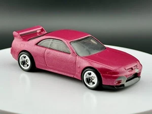 Hot Wheels Factory Bespoke Prototype-Real Riders- Nissan Skyline GT-R R33 - Picture 1 of 9