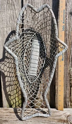 Silver Chain-Link Wire FISH BASKET Bread Dangling GLASS FISH BEADS 21" Long  - Изображение 1 из 4