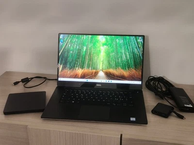 PC Portatile Dell XPS 15 9550 - Intel Core i7 - 16GB RAM - 500GB HDD SSD - Immagine 1 di 4