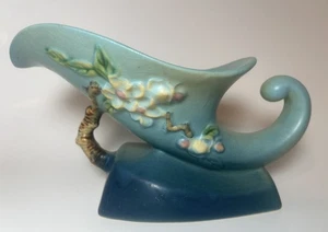Jarrón jardinero Roseville Art Pottery 1948 flor de manzano azul cornucopia 323-8 - Imagen 1 de 23