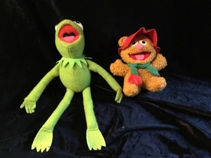 Muppets KERMIT PLUSH COLLECTIBLE 1987 FOZZIE BEAR RARE1991 Sesame Street - Picture 1 of 12