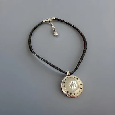 Collar Ralph Lauren Cuero Negro Suroeste Tono Plata Foto 1 de 4