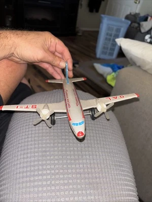 Vintage MF104 ST-1 Overseas Airlines Tin Passenger Friction Plane 1980s W11 #tr - Image 1 of 4