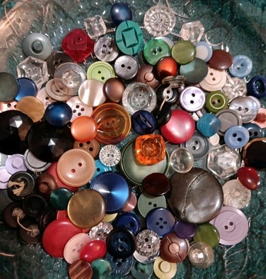 Mixed Vtg Buttons Lot V Variety Of Sizes, Colors, Types Crafts, Sewing, Assorted - Image 1 of 4