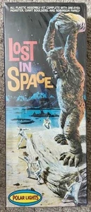 Lost in Space One Eyed Monster and Robinsons Polar Lights Models NEW old stock - Picture 1 of 1