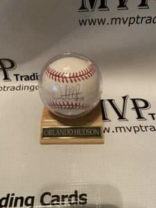 PSA/DNA Authentic Orlando Hudson Autograph ML Baseball w/ Display Case - Dodgers - Picture 1 of 2